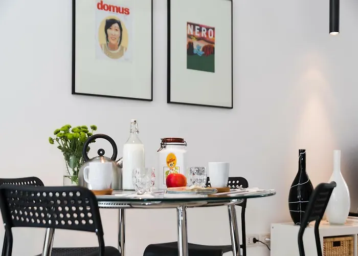 Lovely Cenisio Apartment